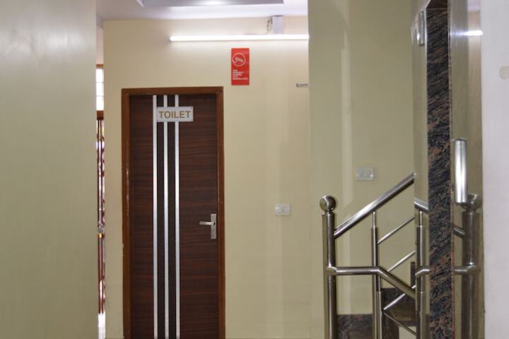 Hotel Interior 4 of 72