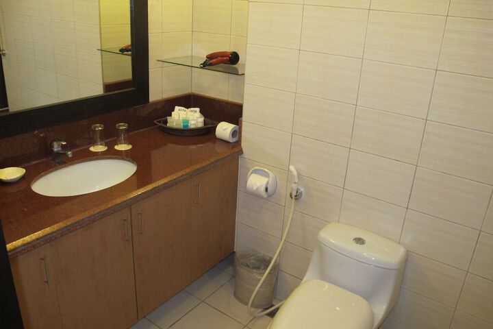 Room 20 of 48