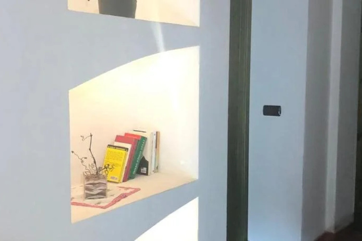 Room 11 of 26