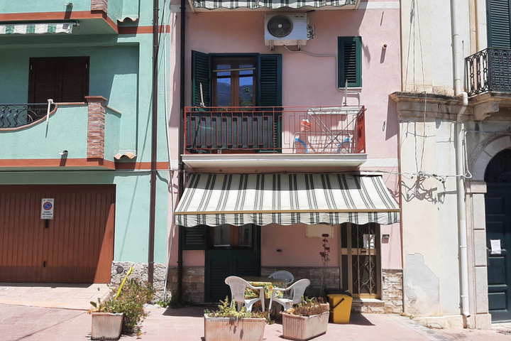 Casa di Paolo 50m from beach Happy Rentals