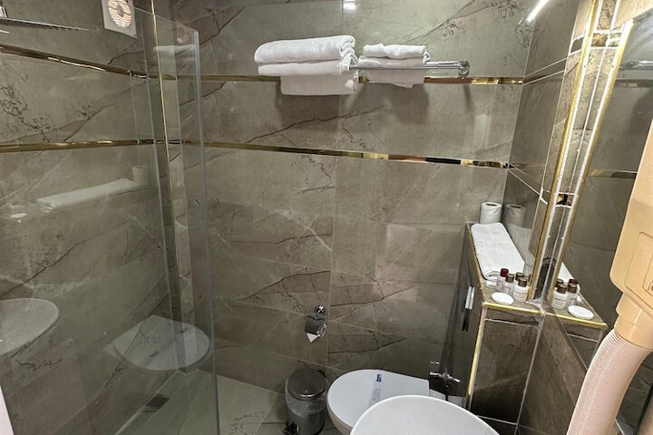General 33 of 77