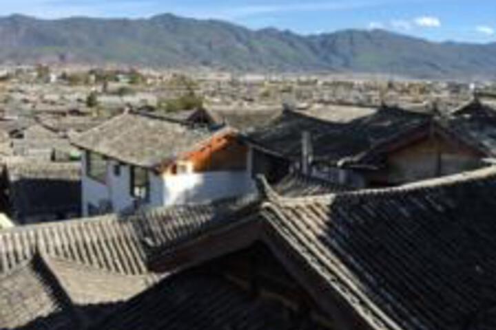 Lijiang Emerald Bay Inn
