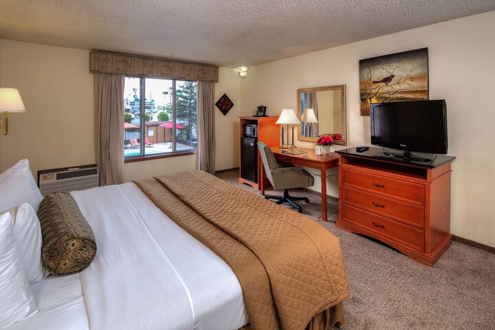 Room 5 of 20