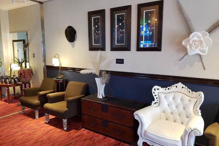 Hotel Interior 3 of 28