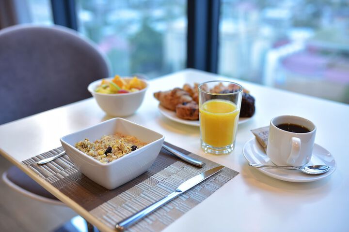 Breakfast meal