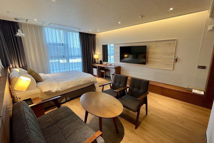 Room 19 of 24