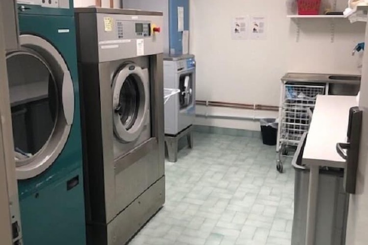 Laundry 49 of 60