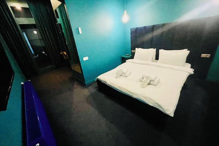 Room 78 of 116
