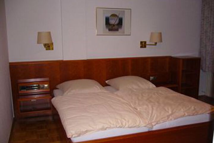 Room 20 of 26