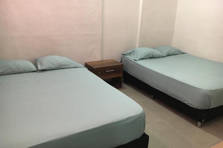 Room 8 of 17