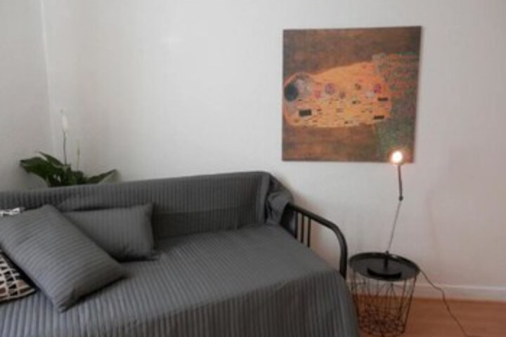 Room 17 of 17