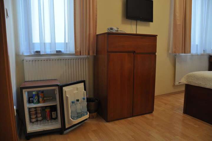 Room 20 of 53