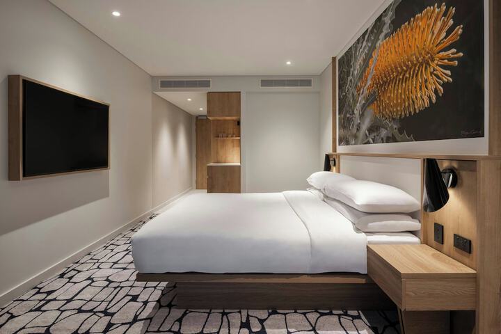 Room 15 of 64