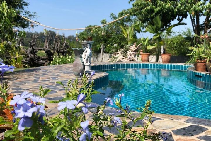 Tree Roots Retreat in Rayong