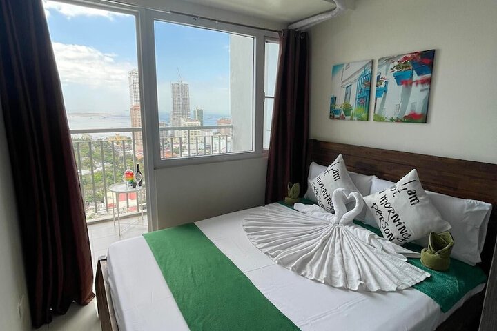 Room 103 of 216