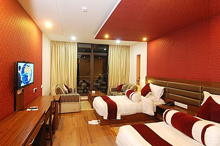 Room 13 of 70
