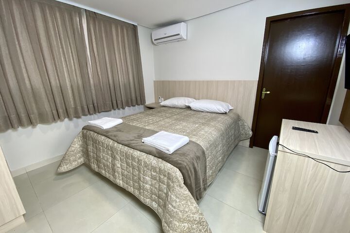 Room 38 of 84