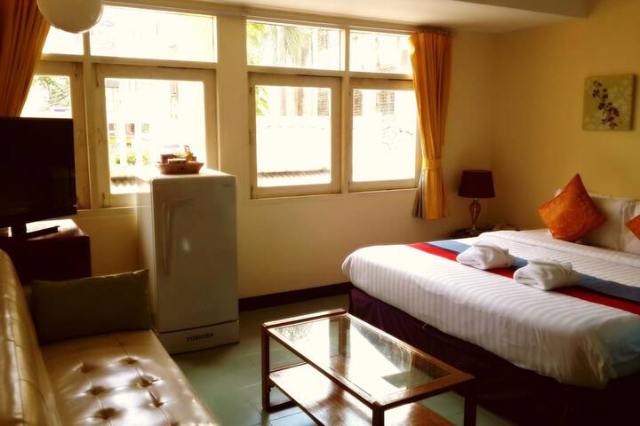 Room 11 of 42