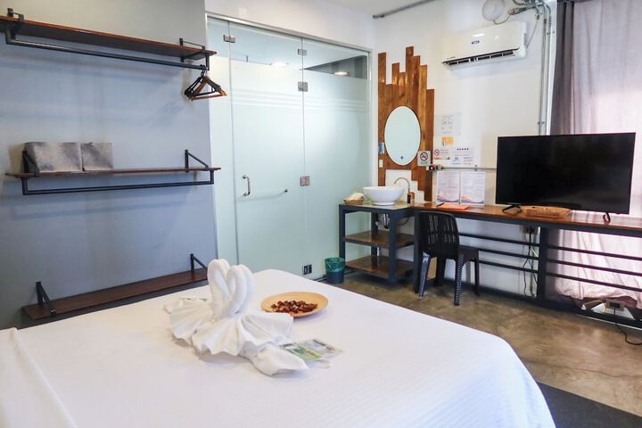 Room 79 of 240