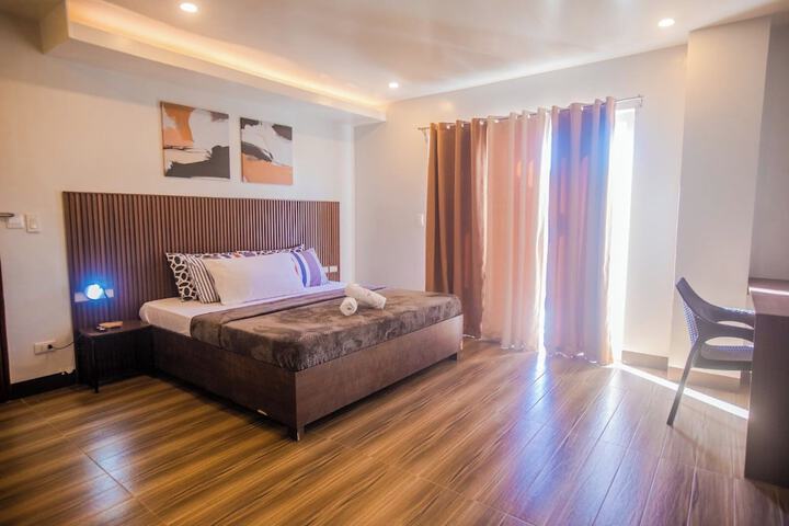 Room 10 of 23