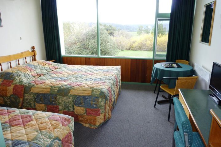 Room 11 of 35