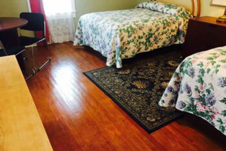 Room 61 of 246