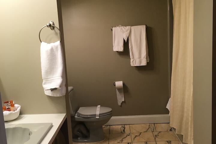Double Classic King Bed (5 of 6)