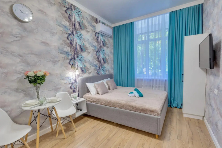 Room 7 of 20