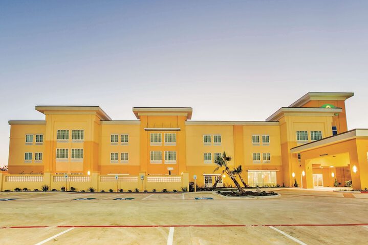 Exterior Photo