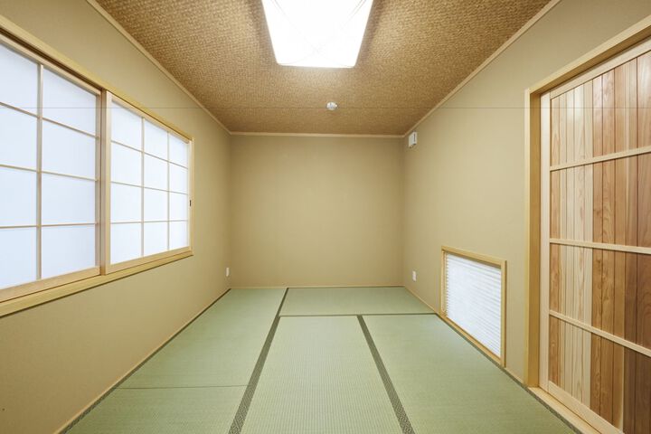 Room 5 of 54
