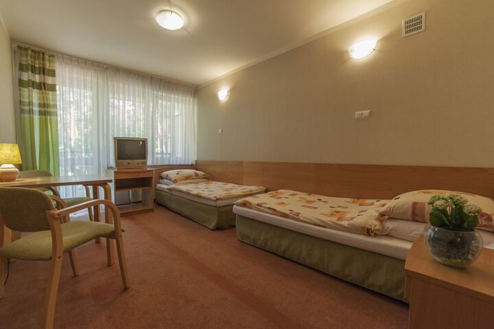 Room 61 of 64