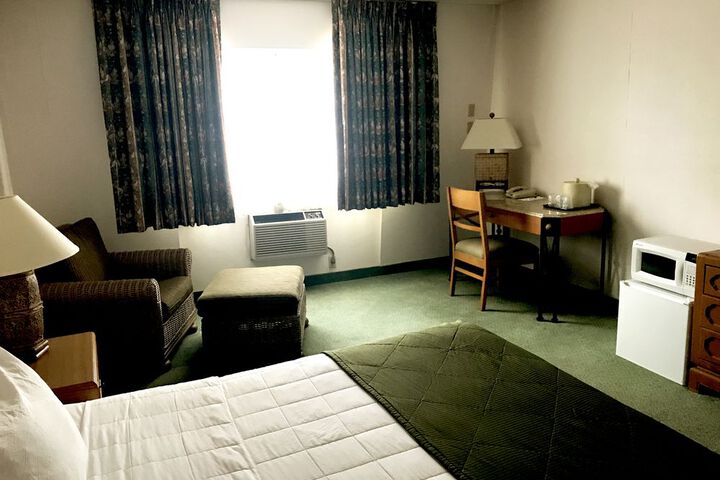 Room 12 of 51