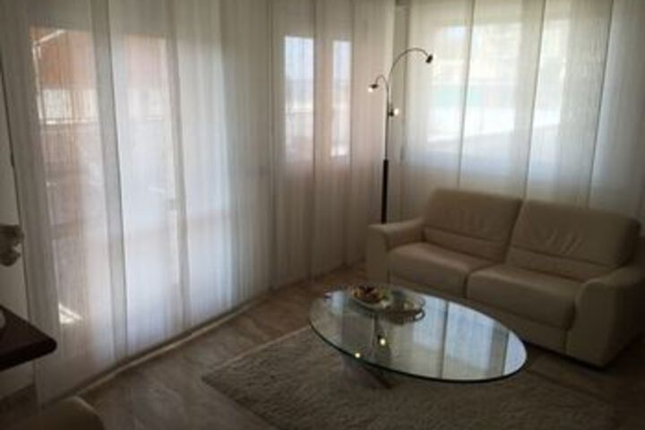 Room 14 of 20