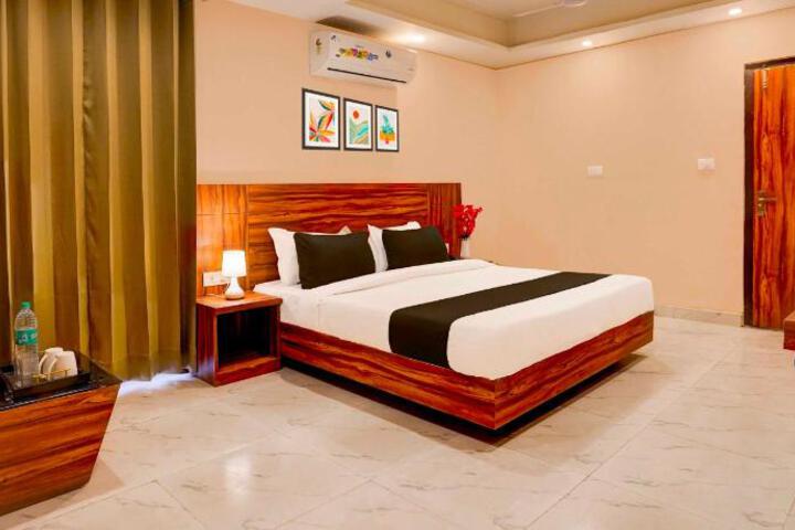Townhouse Oak Alwar Nehru Garden