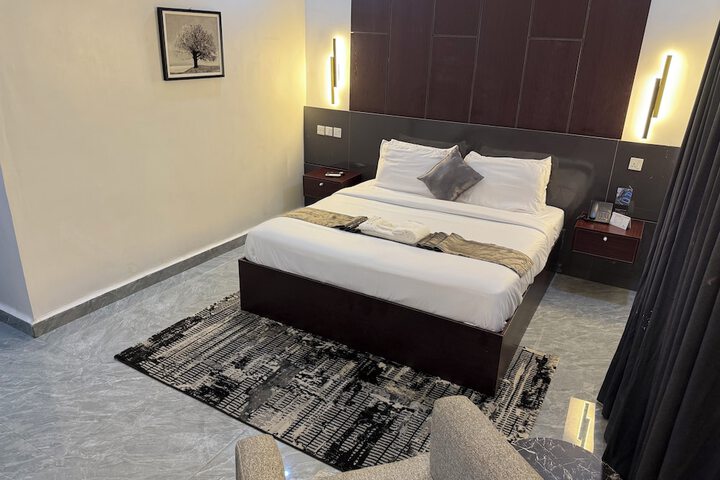 El-Patevadan Hotel and Suites