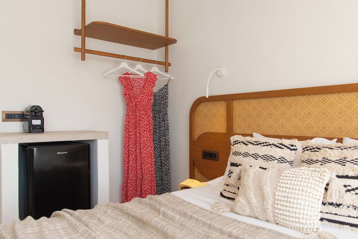 Room 75 of 195