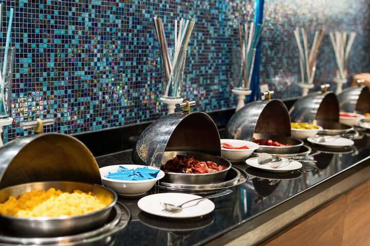 Breakfast/Coffee Service 106 of 152