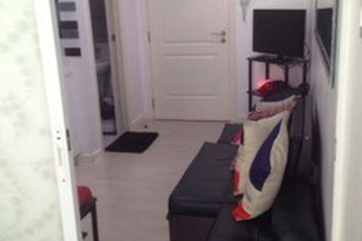 Room 20 of 33