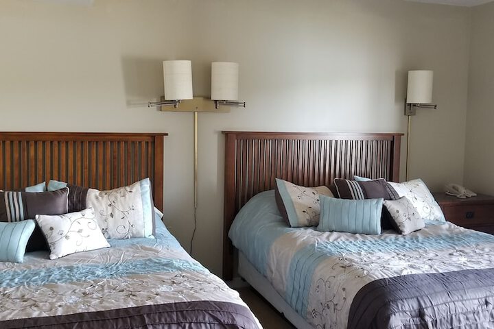 Room 10 of 35