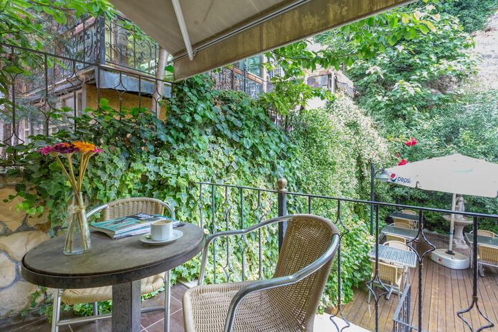 Terrace/Patio 20 of 53