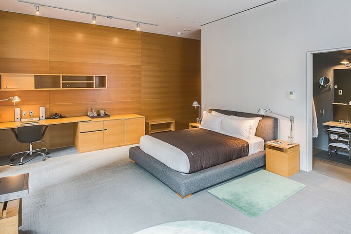 Room 59 of 118