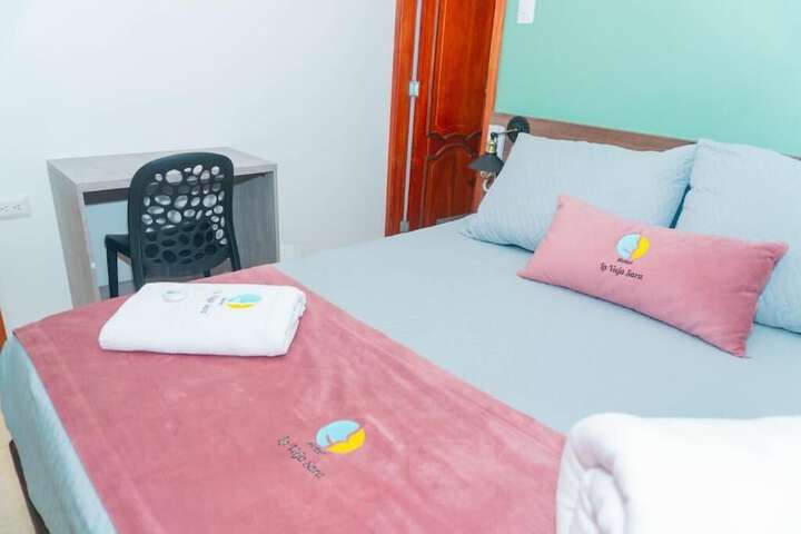 Room 4 of 36