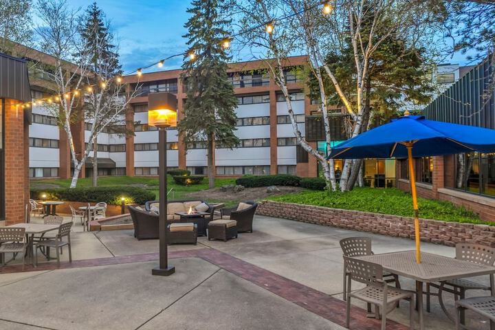 Property Grounds 17 of 18