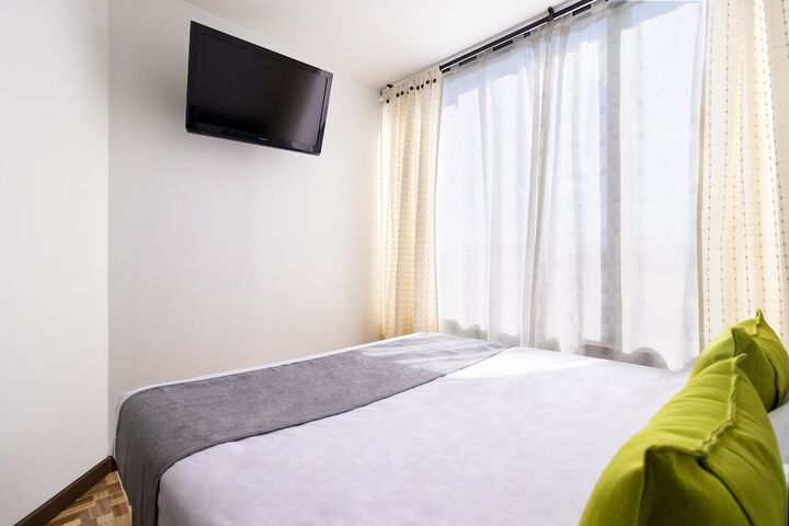 Room 8 of 46