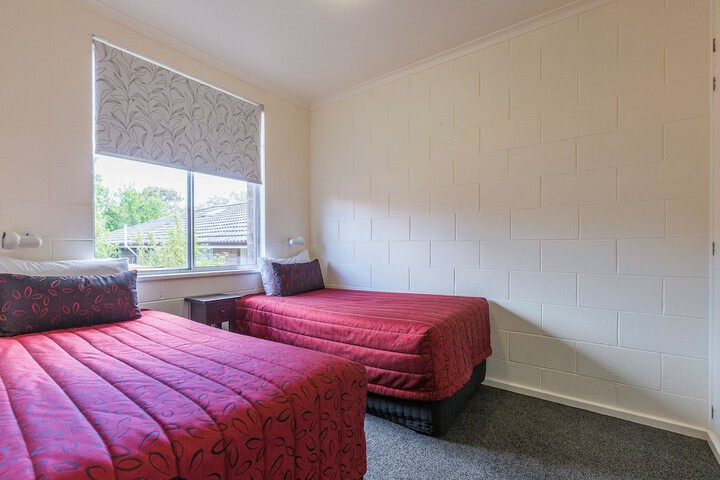 Room 13 of 50