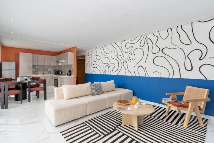 Room 30 of 47