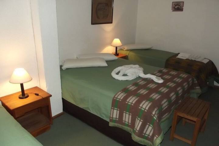 Room 6 of 44