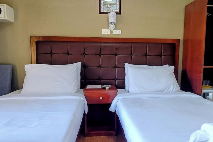 Room 13 of 75