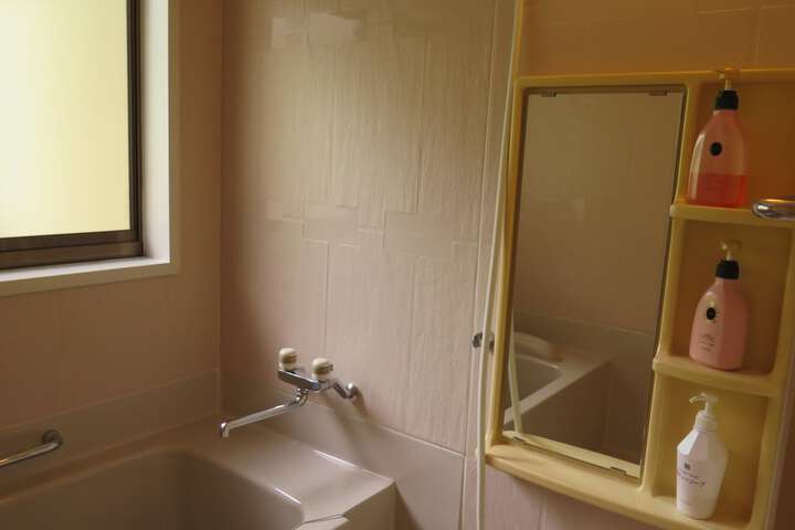 Room 19 of 32