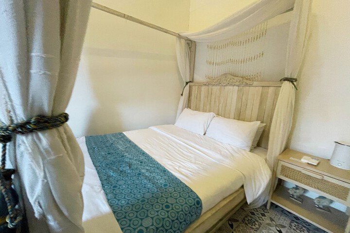 Room 55 of 106